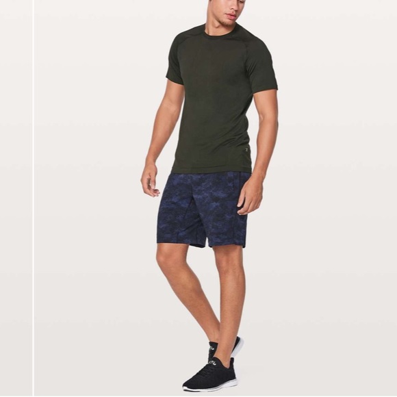 lululemon athletica Other - Lululemon Metal Vent Tech Short Sleeve in Black Size XL